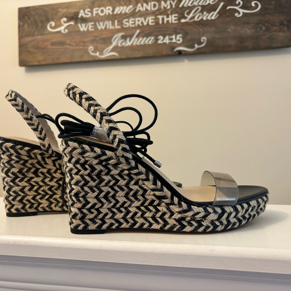 Women’s wedge open toe tie shoes